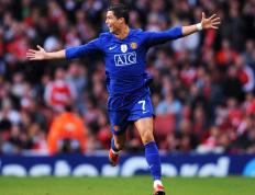 开云官方app入口-僚机升空，当塞恩斯驾驶红牛战车碾压威廉姆斯，一个关于唯一性的赛车寓言