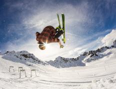 开云官网-超越大满贯的重量，西西帕斯的2022年终总决赛登顶