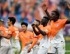 开云官网-东南亚外援表现出色，帮助球队夺得胜利