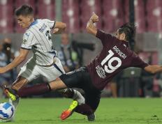 开云体育中国-国米胜博洛尼亚，强势登顶积分榜