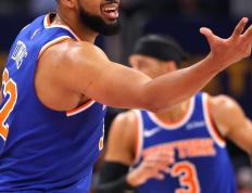 开云体育官方网站-尼克斯再度遭遇丢球危机，连续3场失守