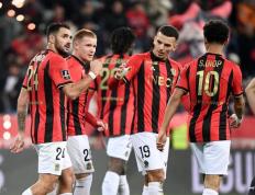 开云APP-法国联赛中球队实力均匀争夺激烈