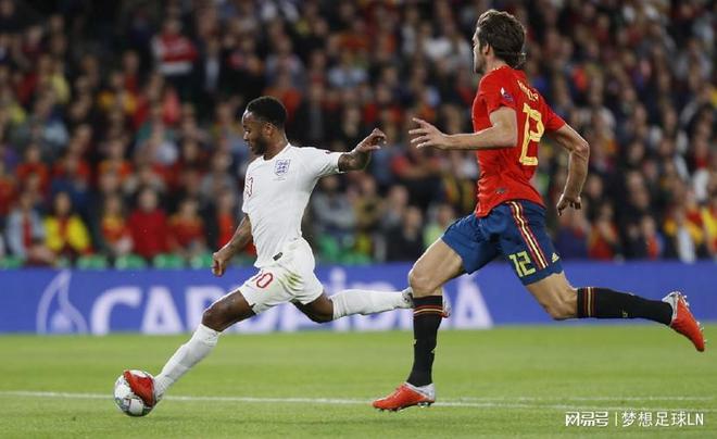 开云体育官网-关于NS翻盘C9,Ming操刀奇招英雄翻盘强强对话四强赛,技惊四座的信息