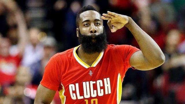 开云体育平台APP-巴克斯夺得MVP,表现稳定成为队伍关键