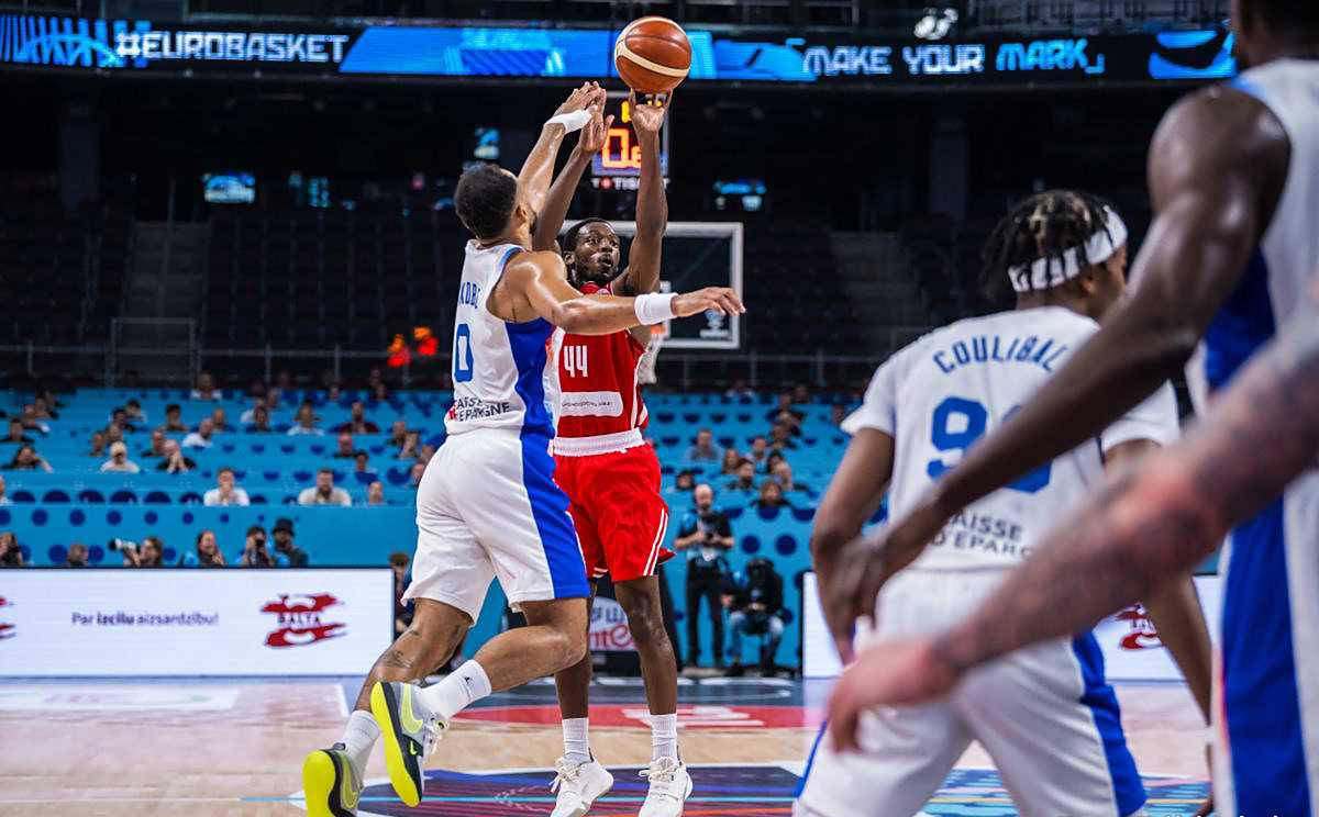 开云体育入口-球员技术全面提升，场上实力明显增强