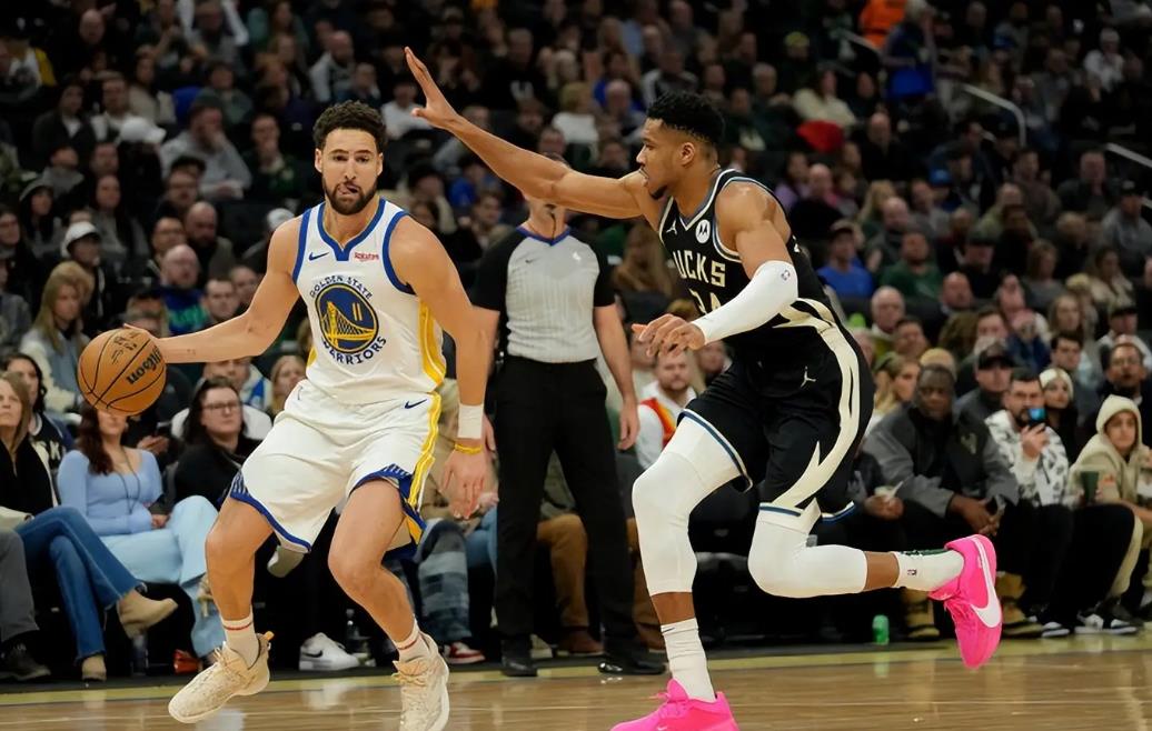 开云体育中国-天津队横扫雄鹿，克莱统治全场