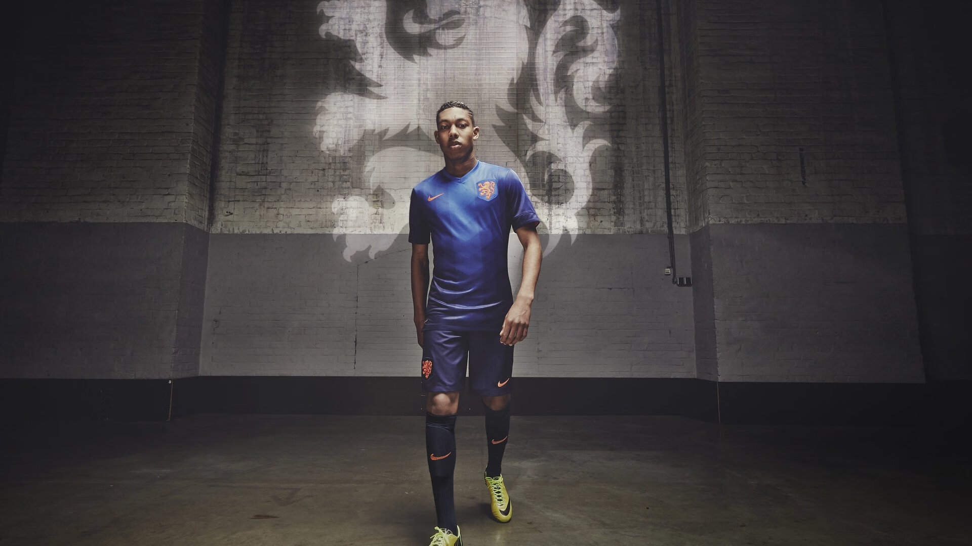 开云官方app入口-巴黎连线克罗地亚，莱奥如何化身精密电路，稳定输出不掉线