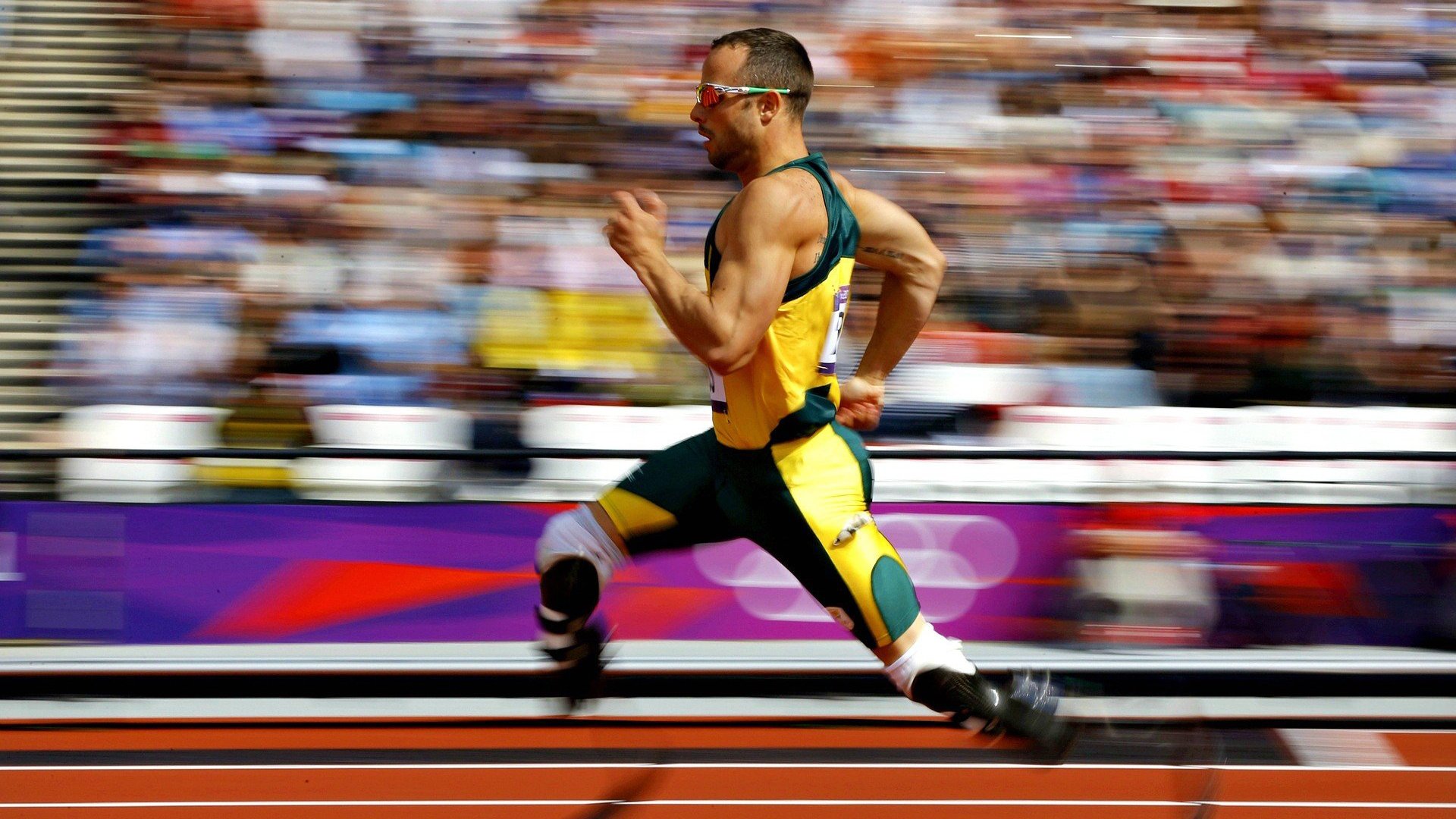 开云体育app-绿茵鏖战与乒乓火焰,法国队对决英格兰队,奥恰洛夫如何点燃跨界赛场