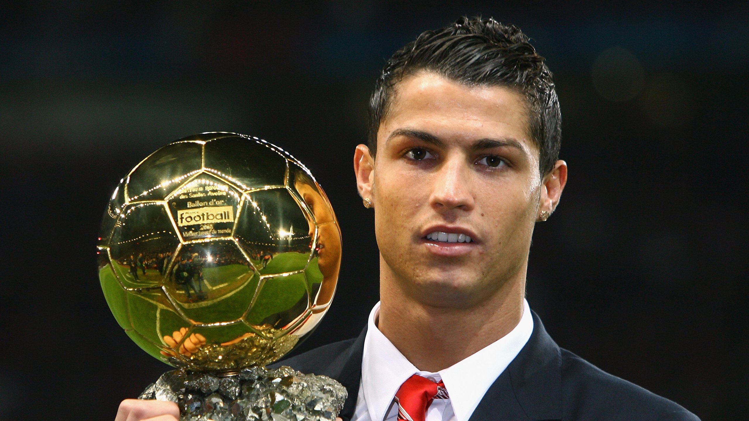 开云体育入口-双星闪耀,唯一的光芒,法国铁蹄与李梓嘉的统治级二重奏